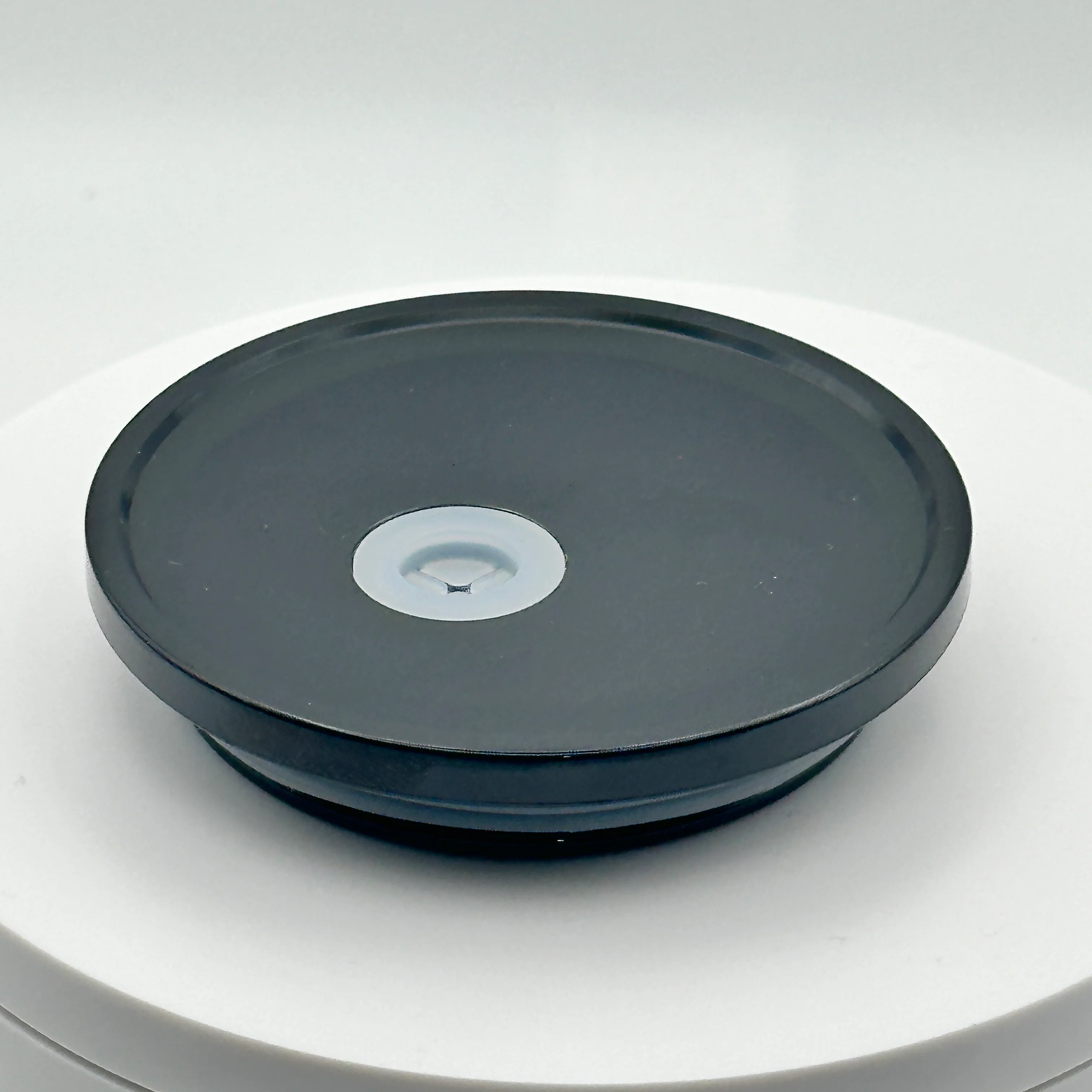 Lids - Image 3